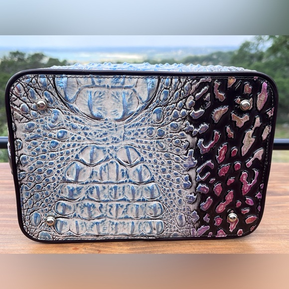 NWT Shira MULTI HEARtHSTONE Bucket Bag Crossbody - Picture 9 of 16